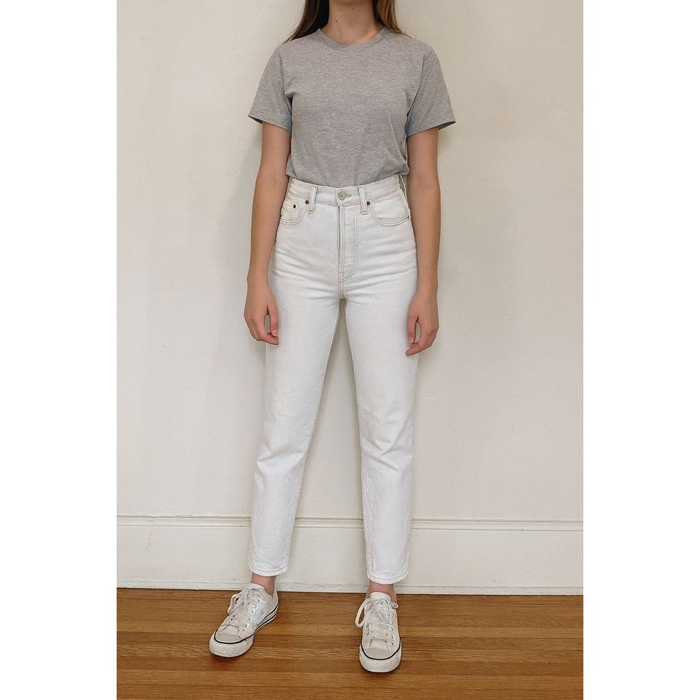 Levi's Wedgie Straight Jeans Womens‎ 25 Light Wash Button Fly Preppy Classic